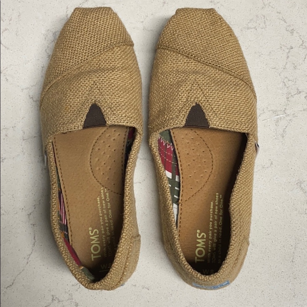Toms burlap shoes